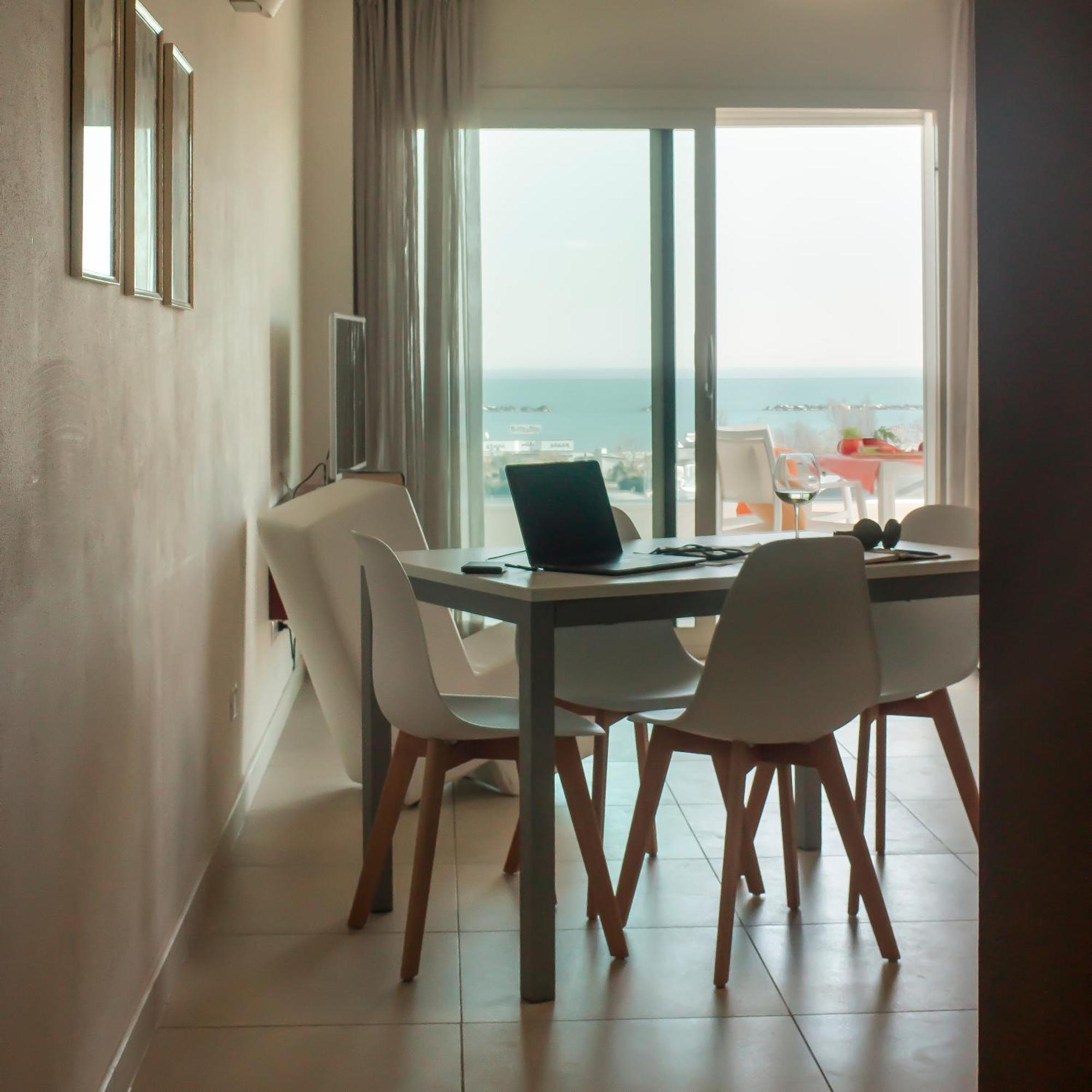 Residence Millecento เชเซนาติโก ภายนอก รูปภาพ