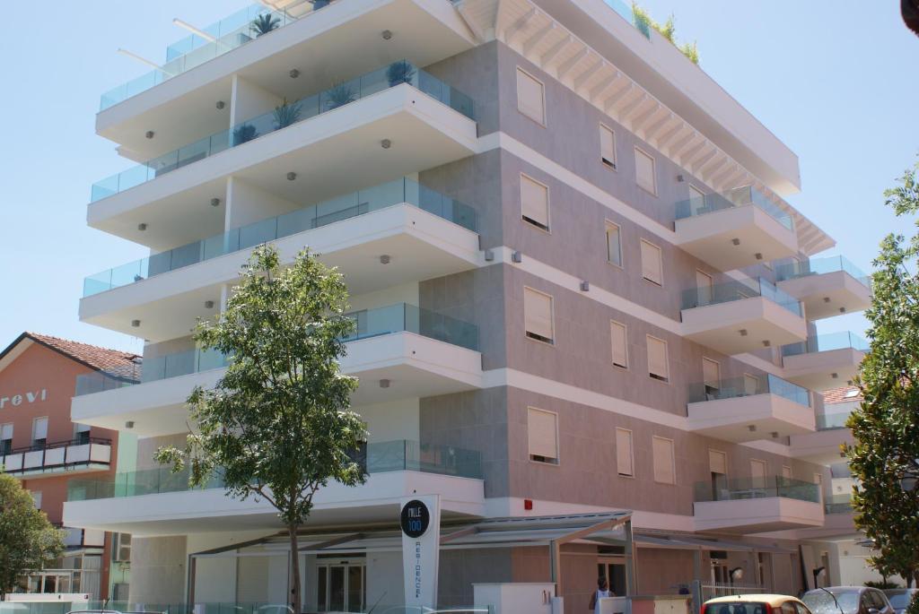 Residence Millecento เชเซนาติโก ภายนอก รูปภาพ